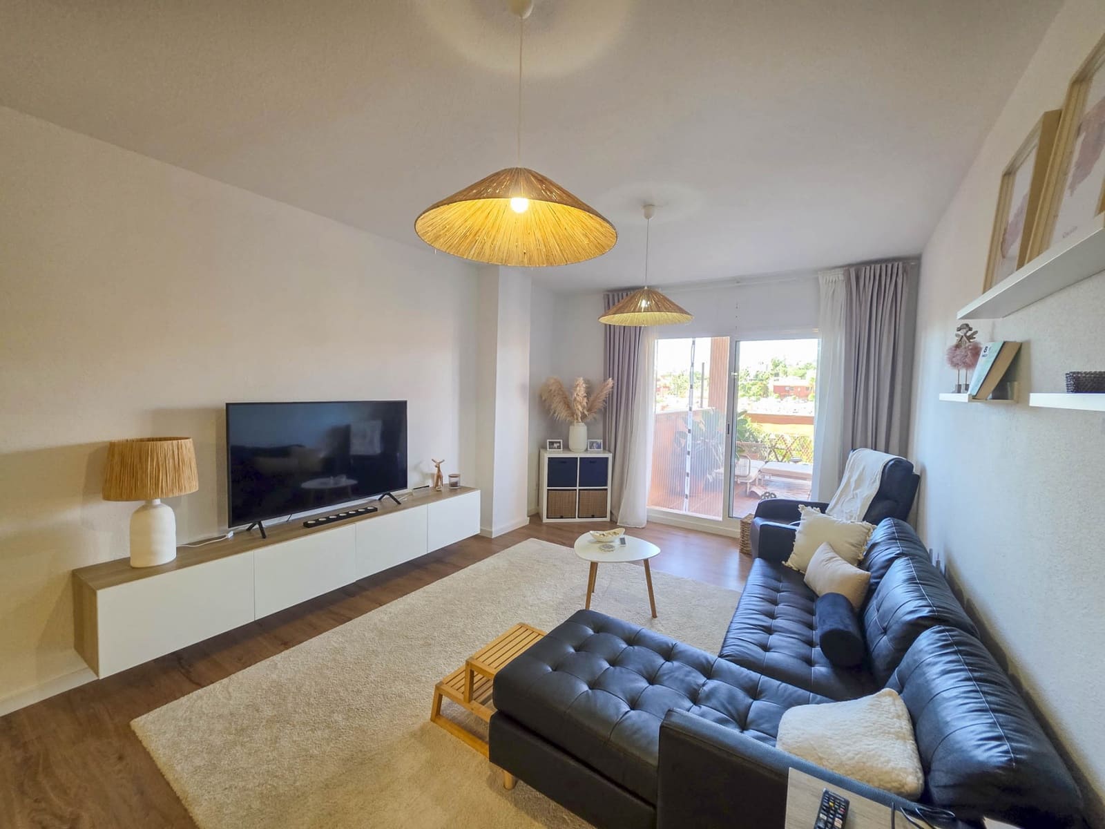 2 soveværelse Lejlighed til salg i Marbella med swimmingpool garage - € 399.000 (Ref: 9134295)