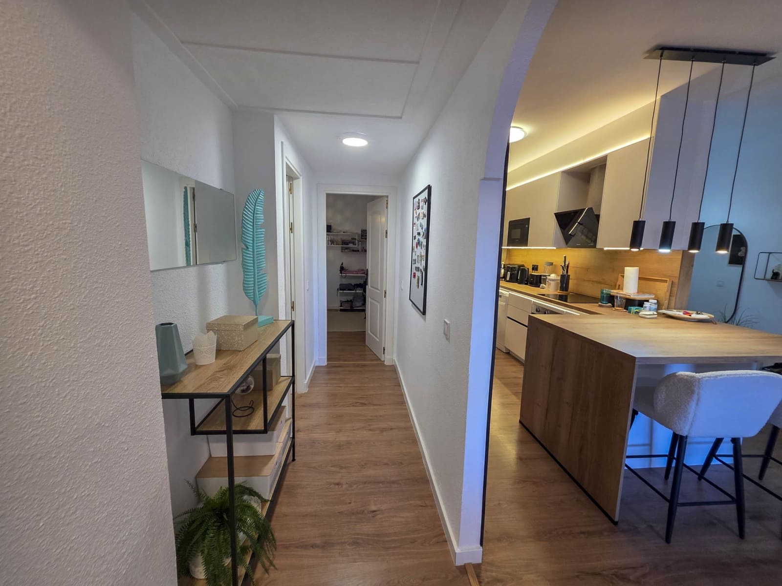 2 soveværelse Lejlighed til salg i Marbella med swimmingpool garage - € 399.000 (Ref: 9134295)