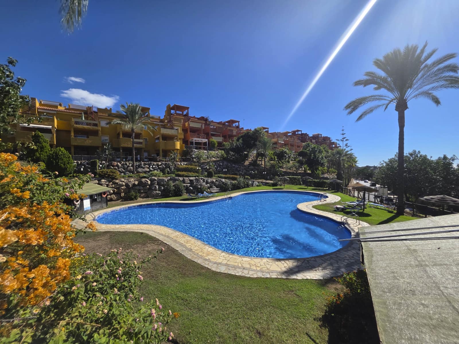 2 chambre Appartement à vendre à Marbella avec piscine garage - 359 000 € (Ref: 9134295)