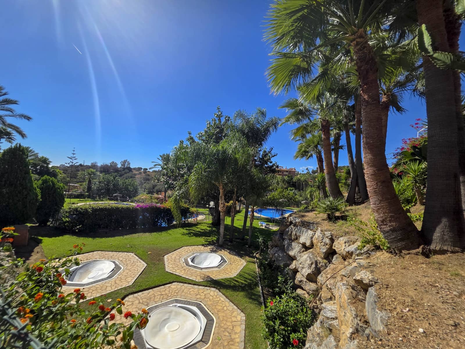 2 chambre Appartement à vendre à Marbella avec piscine garage - 359 000 € (Ref: 9134295)