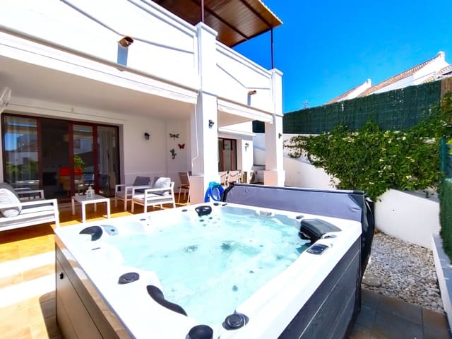 4 soveværelse Semi-Rækkehus til salg i Casares med garage - € 530.000 (Ref: 9136993)