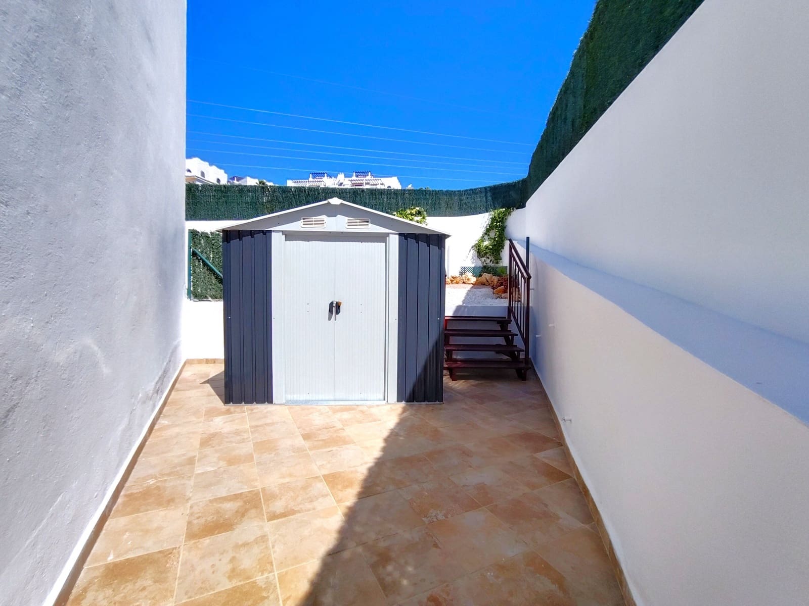 4 soveværelse Semi-Rækkehus til salg i Casares med garage - € 530.000 (Ref: 9136993)