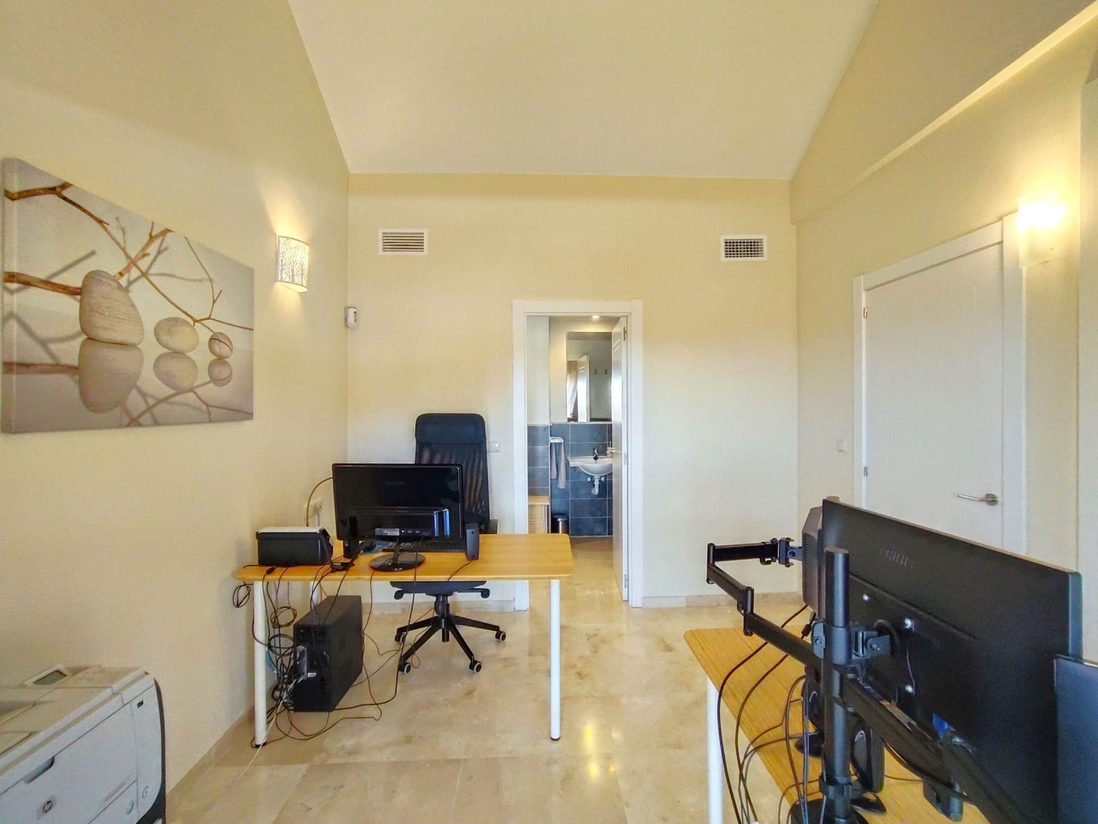 4 soveværelse Semi-Rækkehus til salg i Casares med garage - € 530.000 (Ref: 9136993)