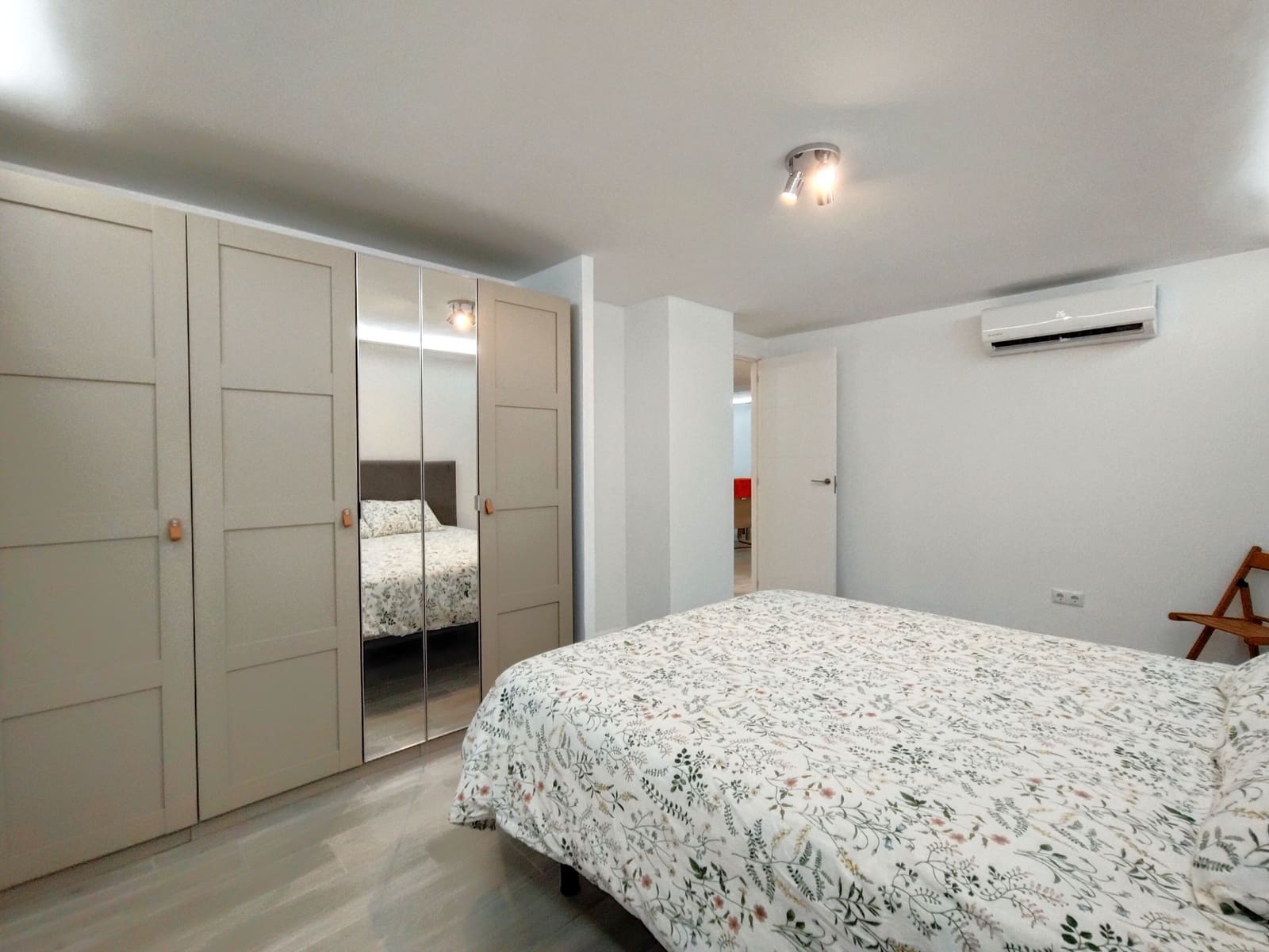 4 soveværelse Semi-Rækkehus til salg i Casares med garage - € 530.000 (Ref: 9136993)