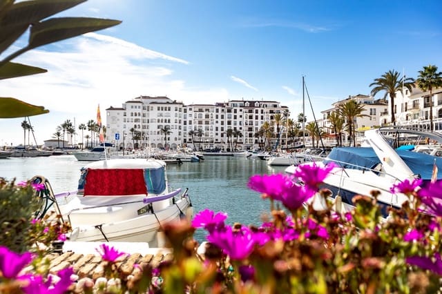 2 bedroom Penthouse for sale in Manilva - € 330,000 (Ref: 9143465)