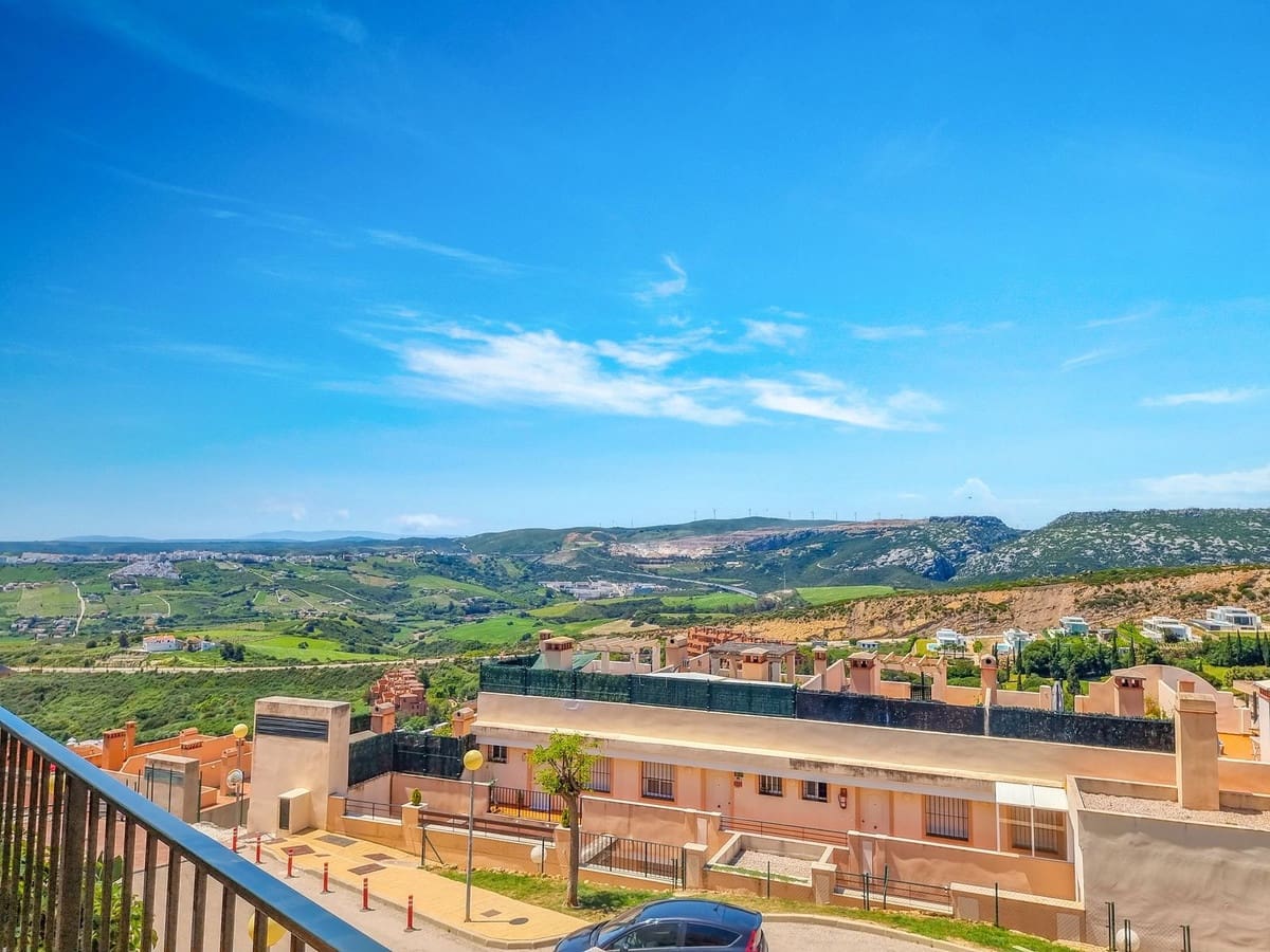 2 slaapkamer Appartement te koop in Casares met zwembad garage - € 245.000 (Ref: 9143468)