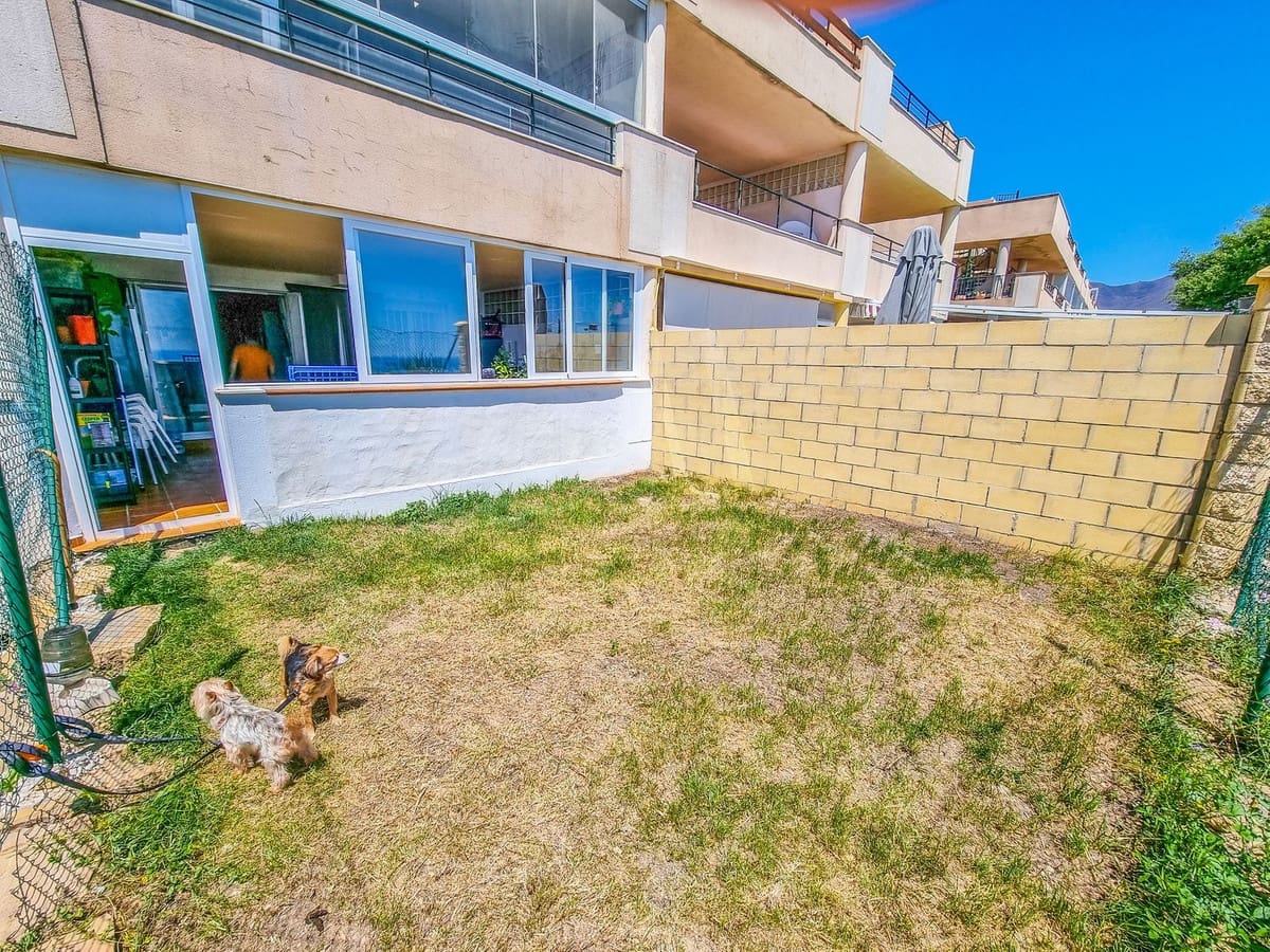 2 slaapkamer Appartement te koop in Casares met zwembad garage - € 245.000 (Ref: 9143468)