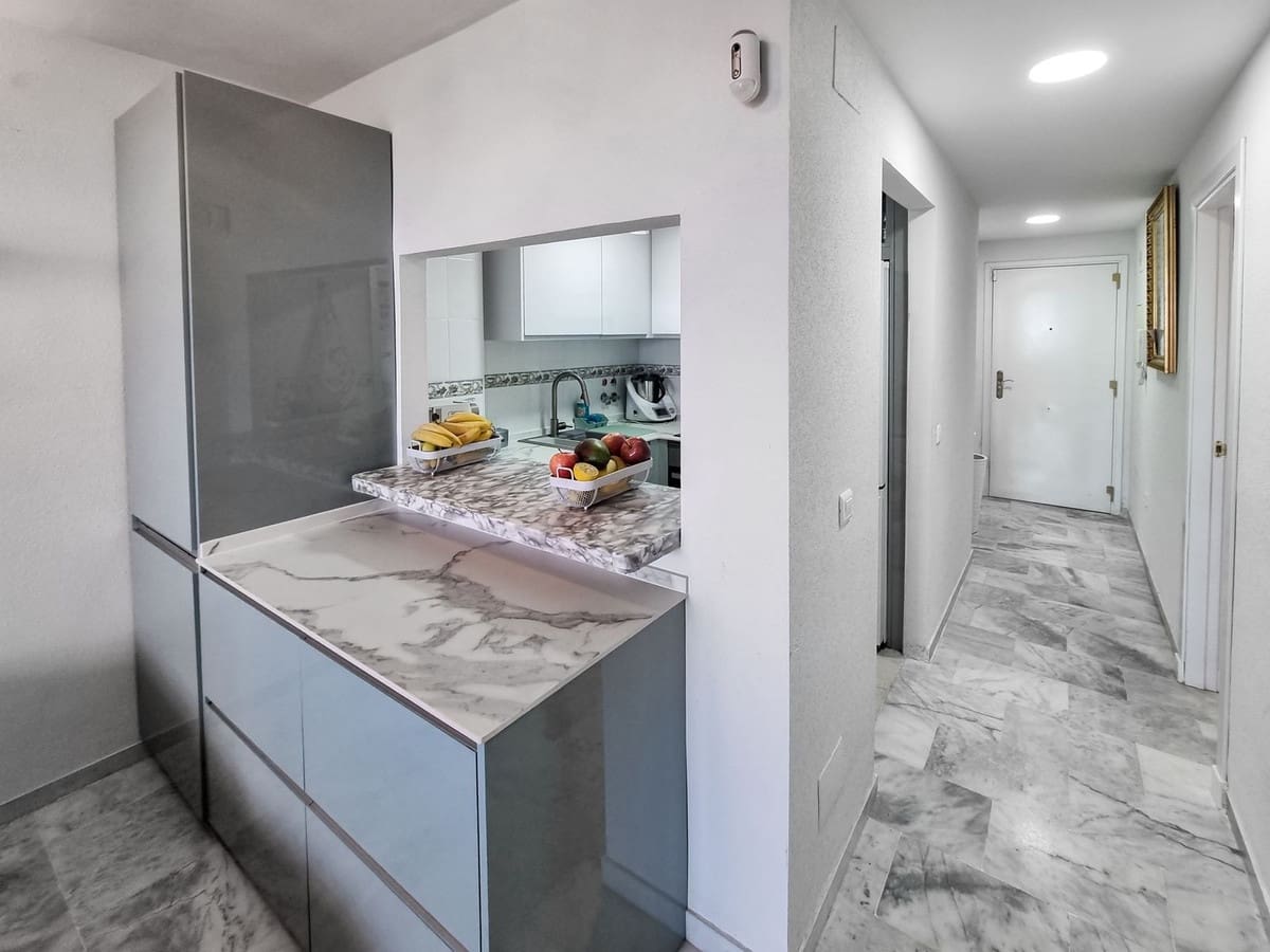 2 slaapkamer Appartement te koop in Casares met zwembad garage - € 245.000 (Ref: 9143468)