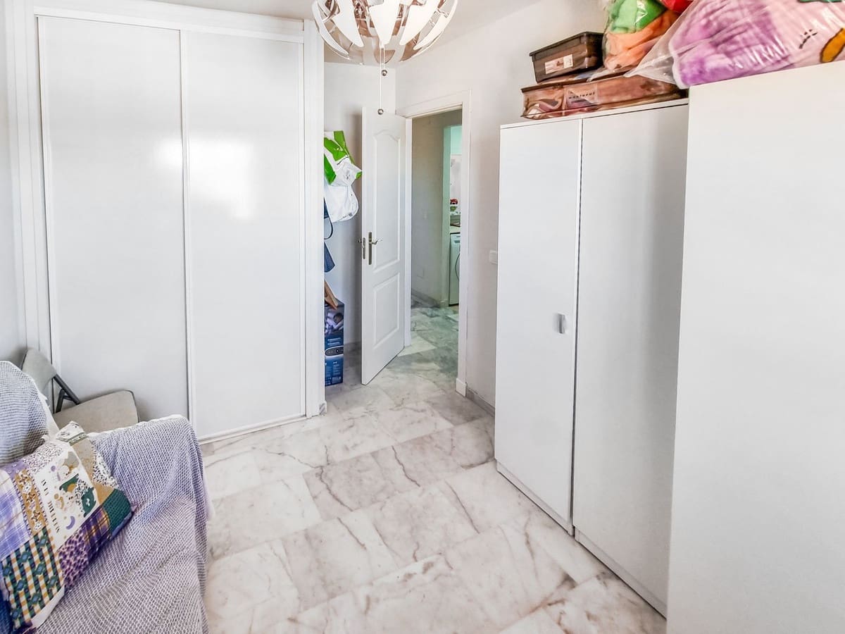 2 slaapkamer Appartement te koop in Casares met zwembad garage - € 245.000 (Ref: 9143468)