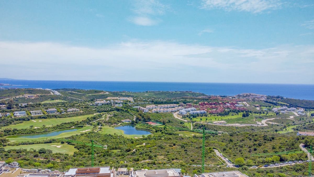 2 slaapkamer Appartement te koop in Casares met zwembad garage - € 245.000 (Ref: 9143468)