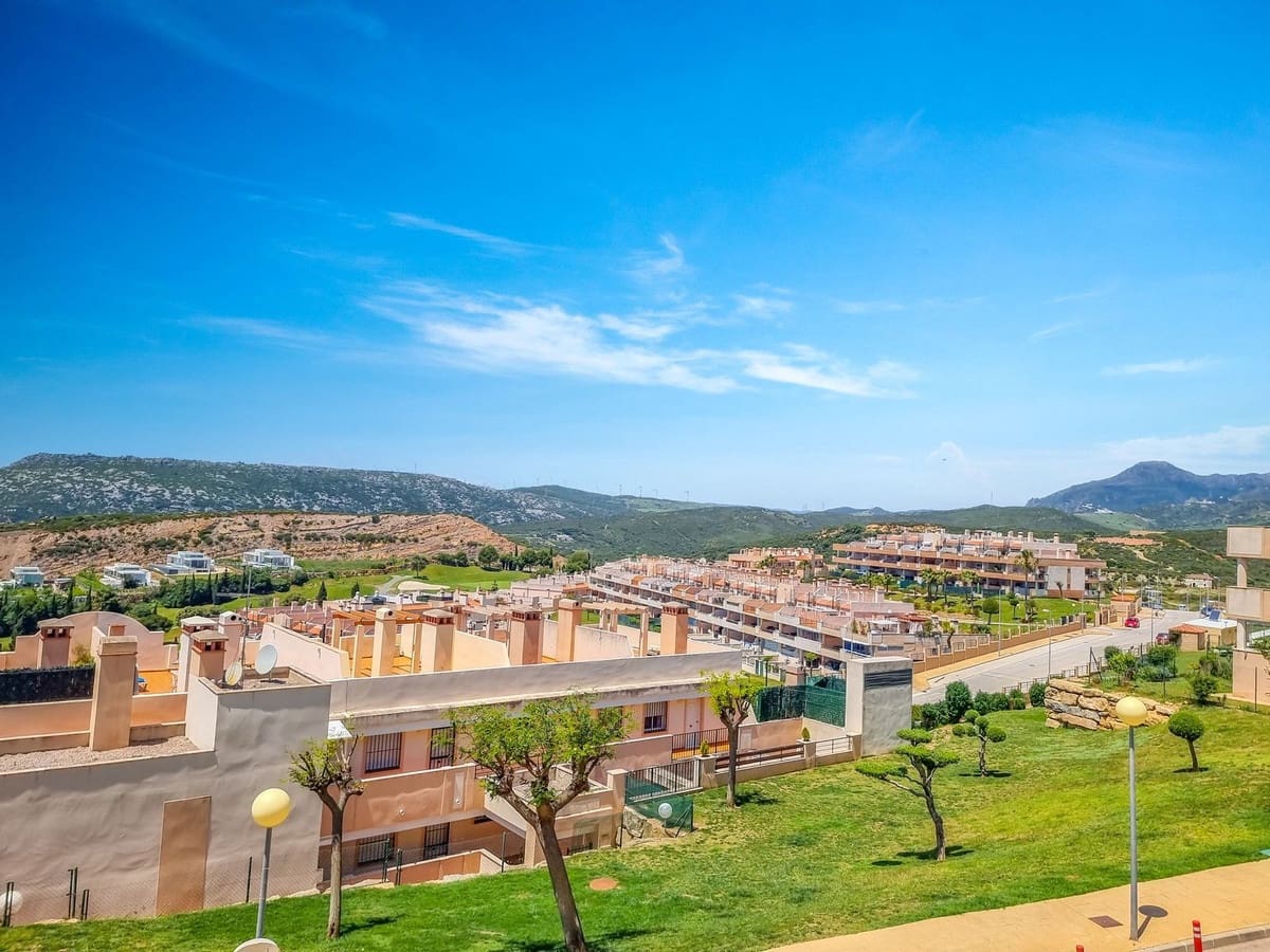 2 slaapkamer Appartement te koop in Casares met zwembad garage - € 245.000 (Ref: 9143468)