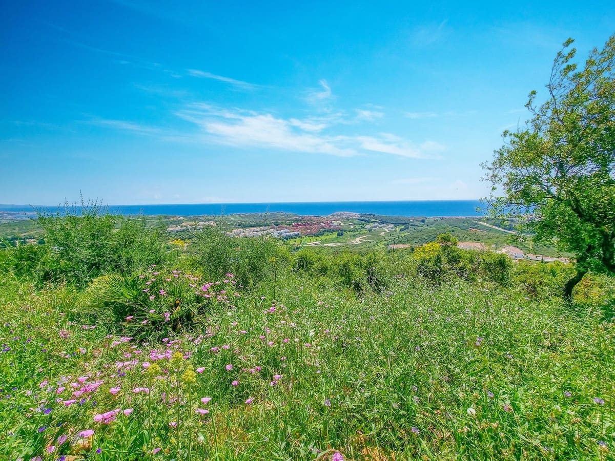 2 slaapkamer Appartement te koop in Casares met zwembad garage - € 245.000 (Ref: 9143468)