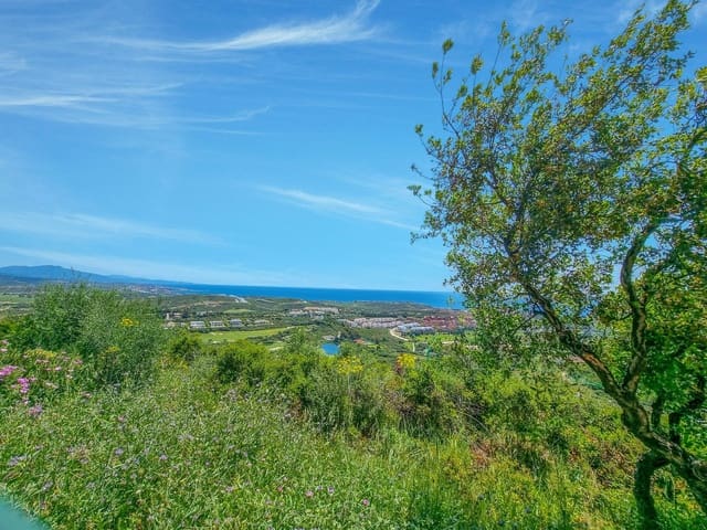 2 slaapkamer Appartement te koop in Casares met zwembad garage - € 245.000 (Ref: 9143468)