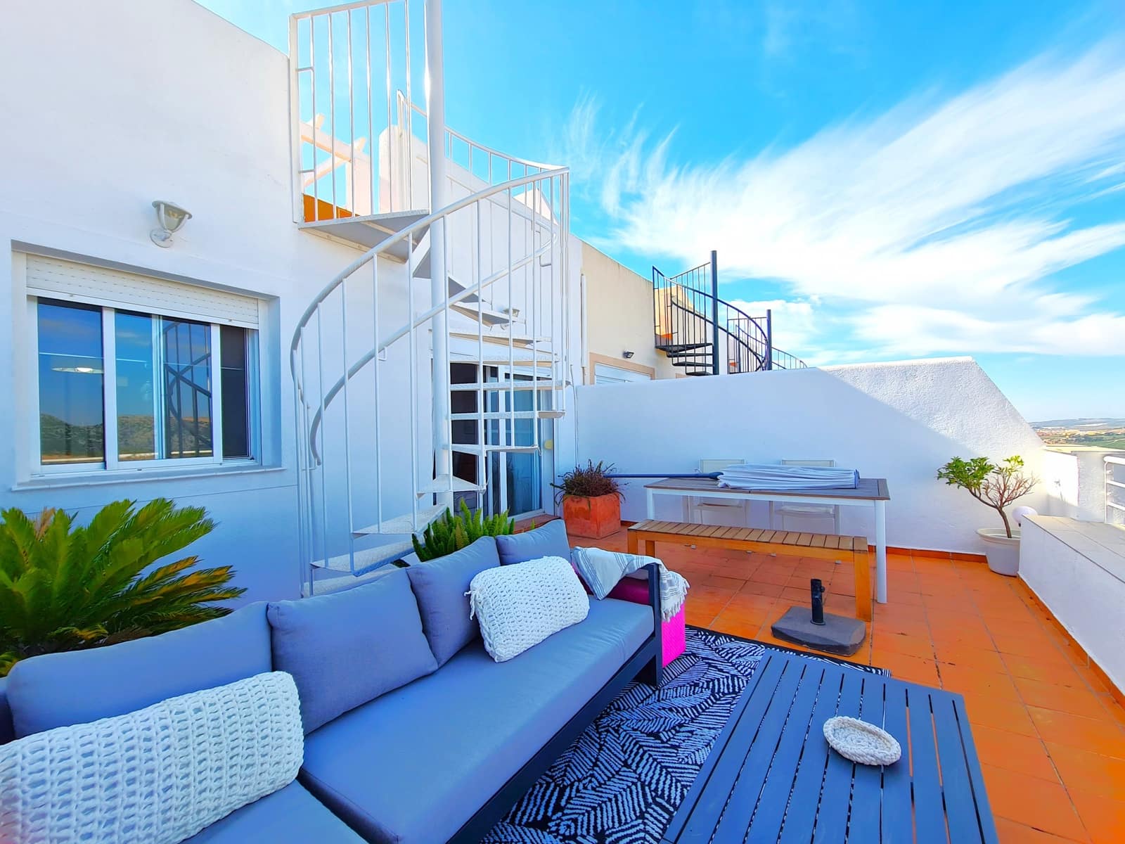 2 soverom Penthouse til salgs i Casares med garasje - € 230 000 (Ref: 9149166)