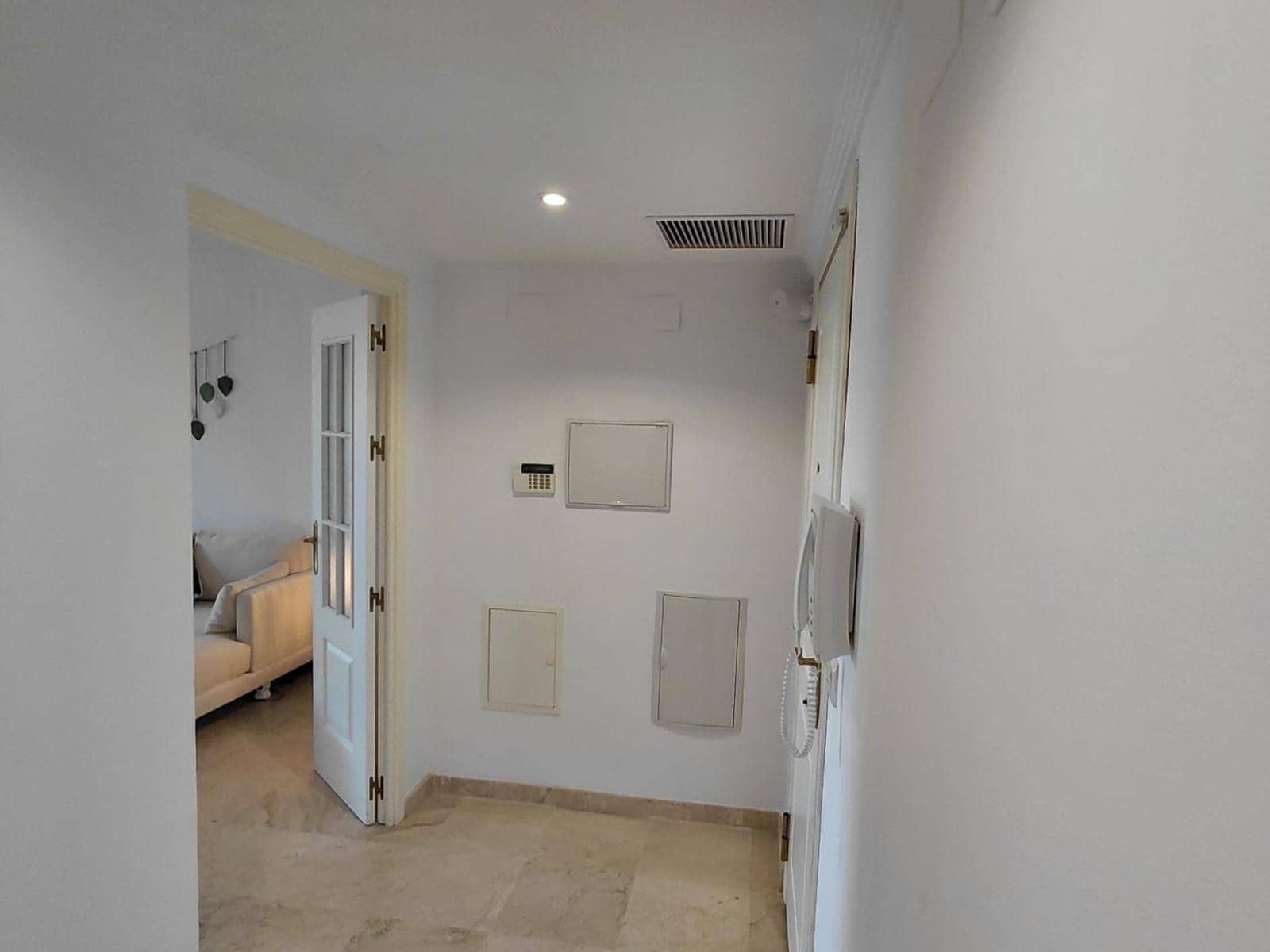 1 bedroom Apartment for sale in Marbella - € 345,000 (Ref: 9159357)