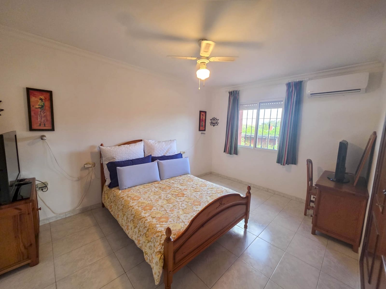 4 soveværelse Villa til salg i Guadacorte med swimmingpool garage - € 550.000 (Ref: 9162181)