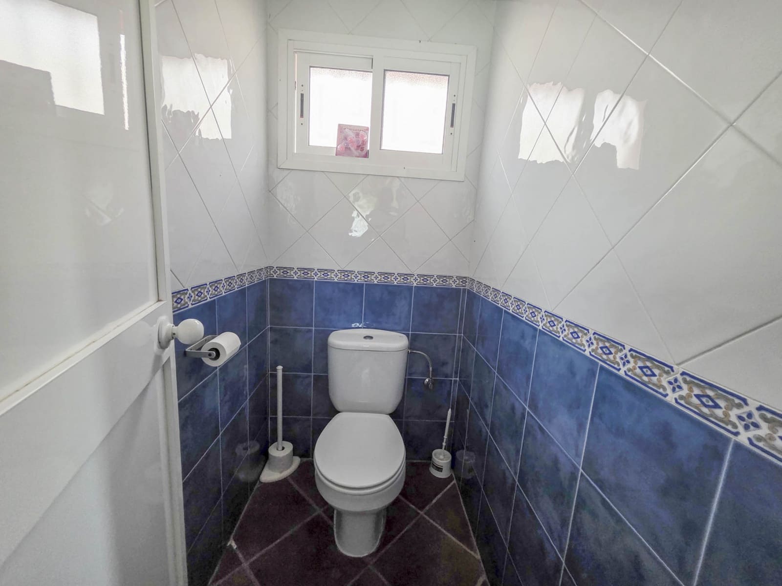 4 soveværelse Villa til salg i Guadacorte med swimmingpool garage - € 550.000 (Ref: 9162181)