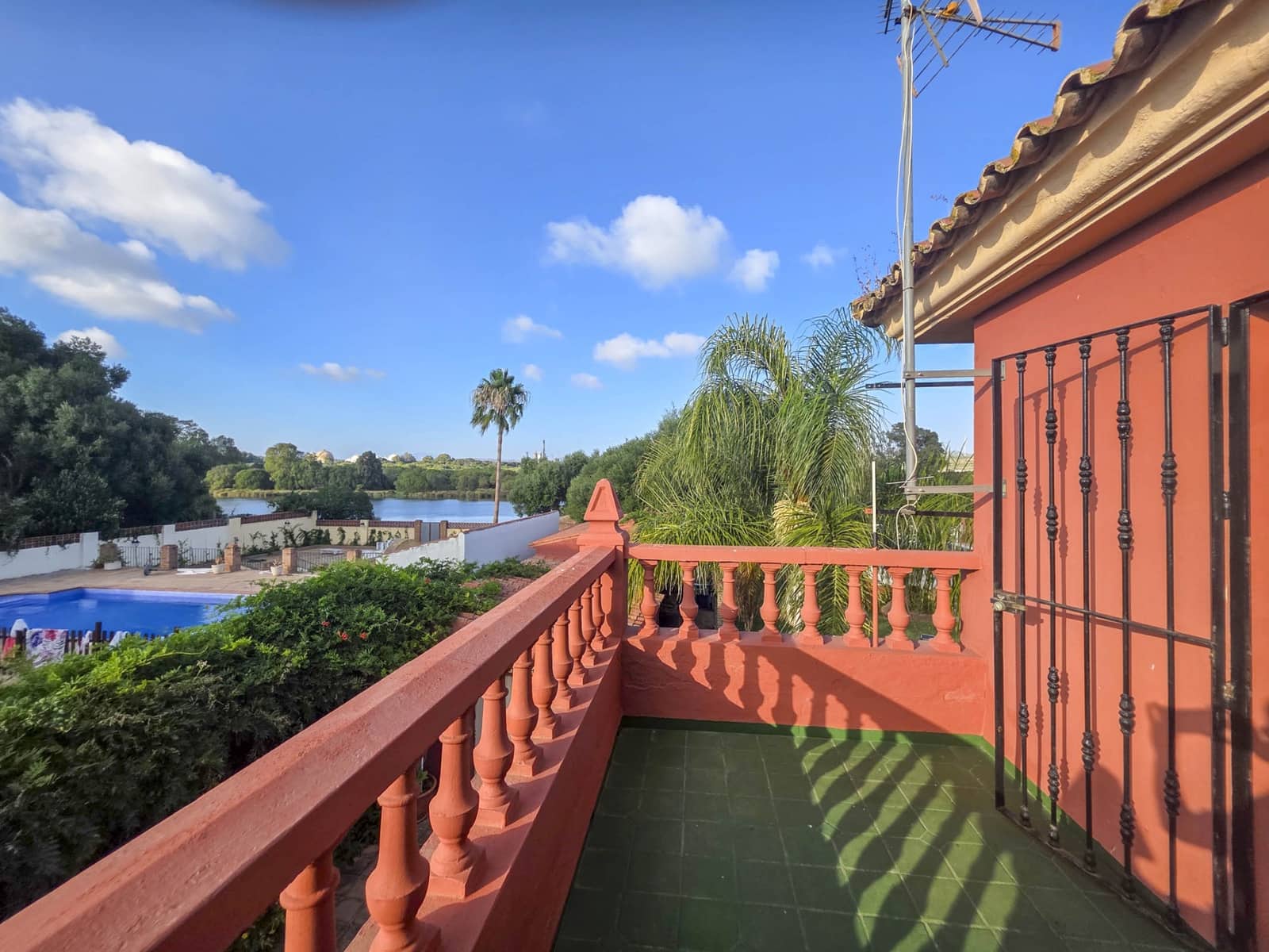 4 soveværelse Villa til salg i Guadacorte med swimmingpool garage - € 550.000 (Ref: 9162181)