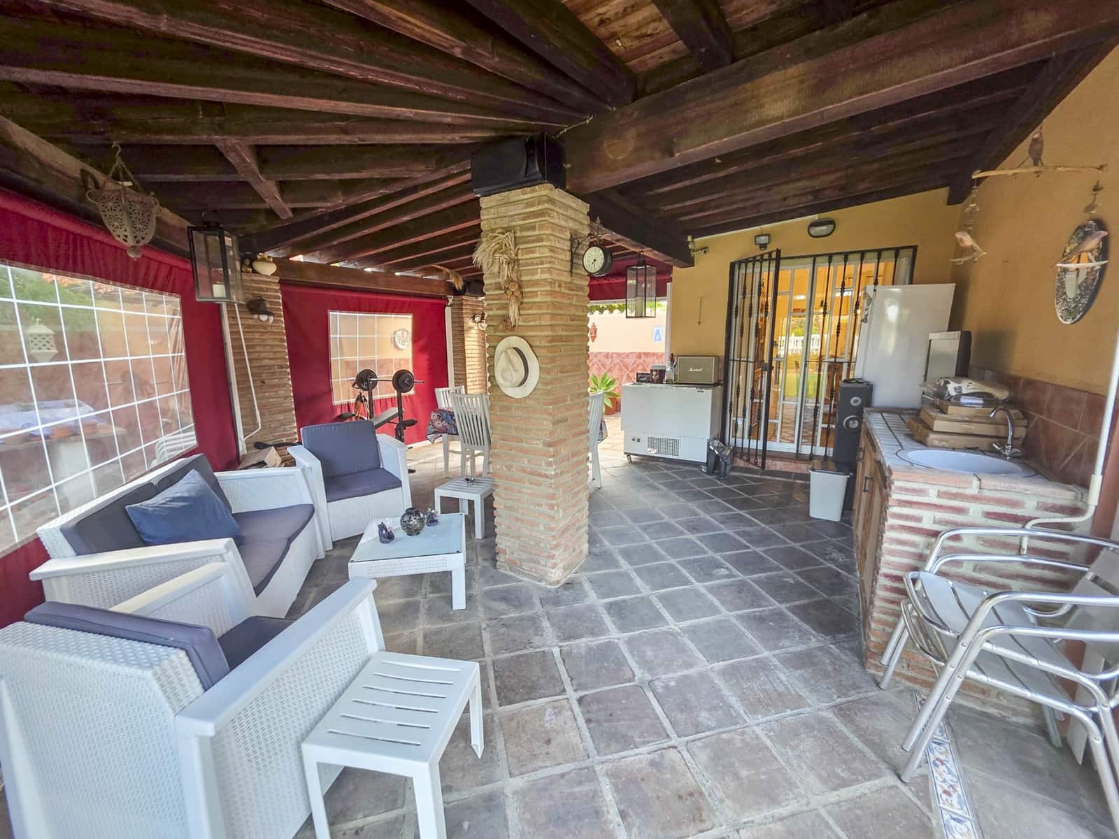 4 soveværelse Villa til salg i Guadacorte med swimmingpool garage - € 550.000 (Ref: 9162181)