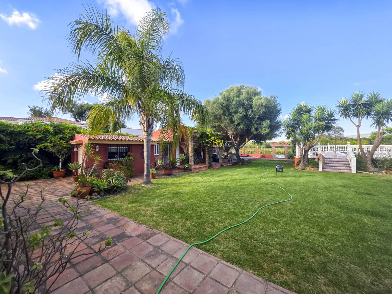 4 soveværelse Villa til salg i Guadacorte med swimmingpool garage - € 550.000 (Ref: 9162181)