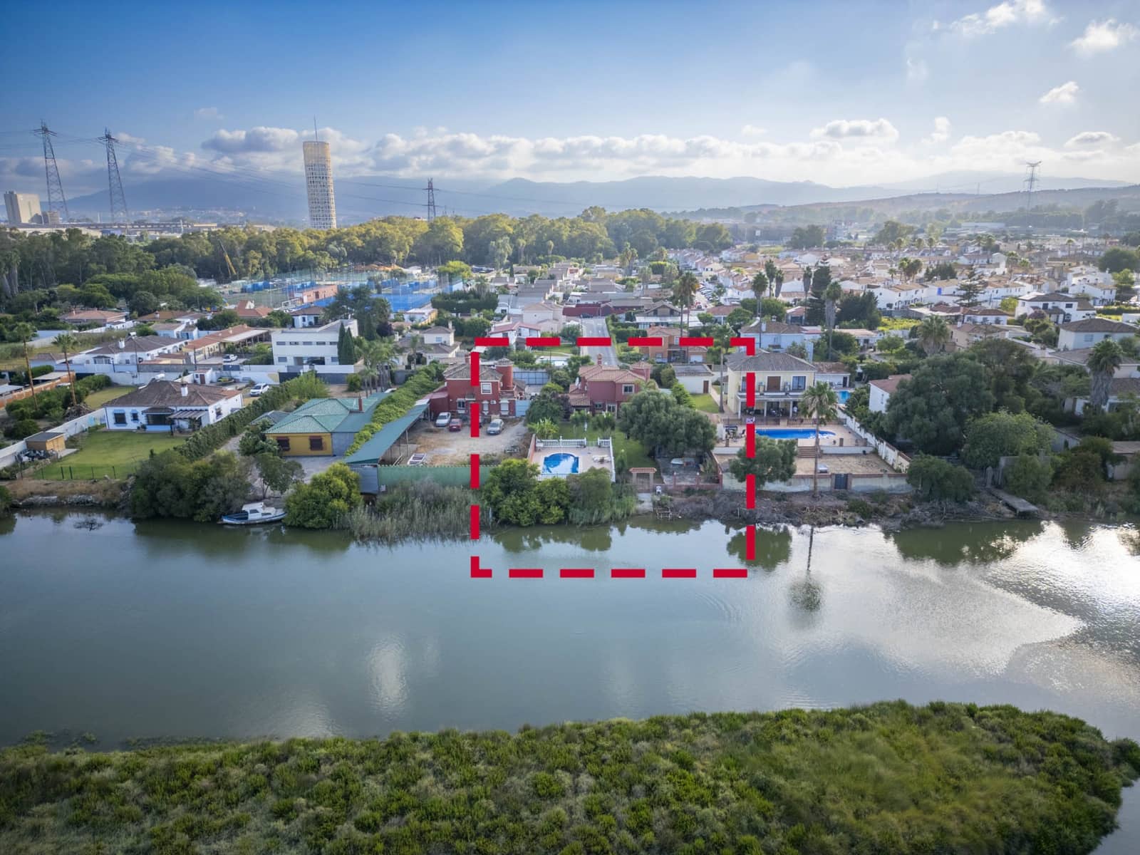 4 soveværelse Villa til salg i Guadacorte med swimmingpool garage - € 550.000 (Ref: 9162181)