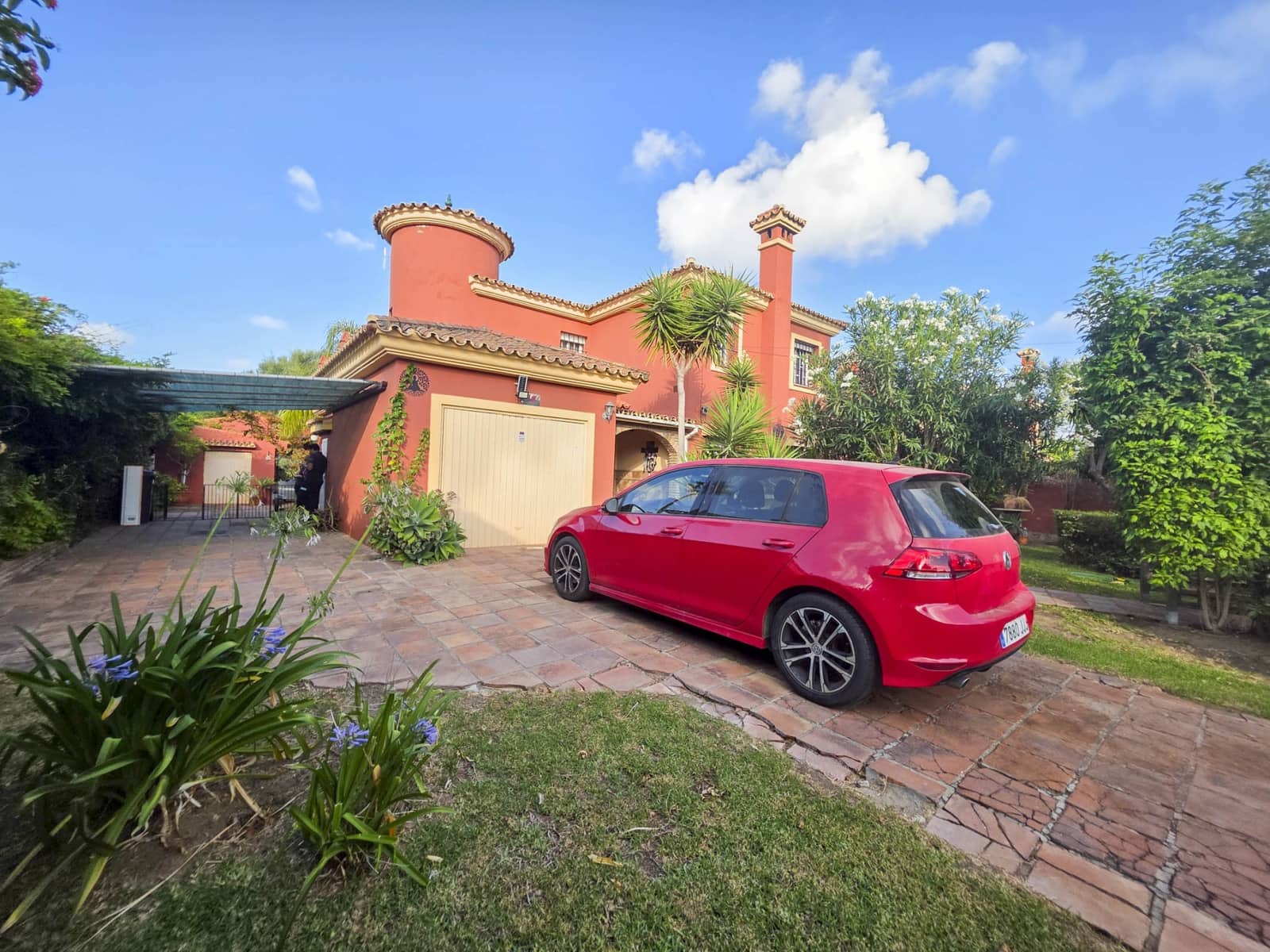 4 soveværelse Villa til salg i Guadacorte med swimmingpool garage - € 550.000 (Ref: 9162181)