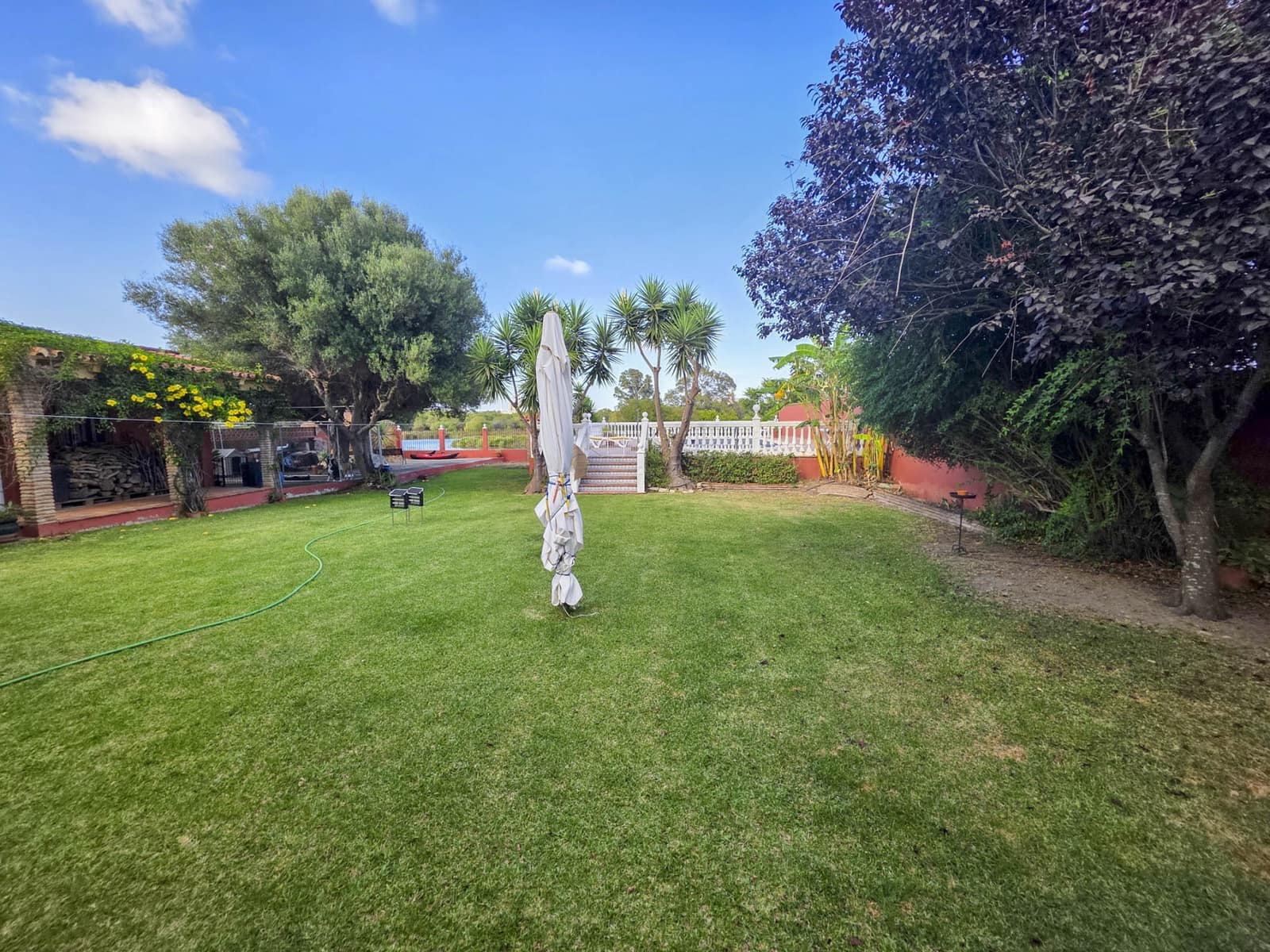 4 soveværelse Villa til salg i Guadacorte med swimmingpool garage - € 550.000 (Ref: 9162181)