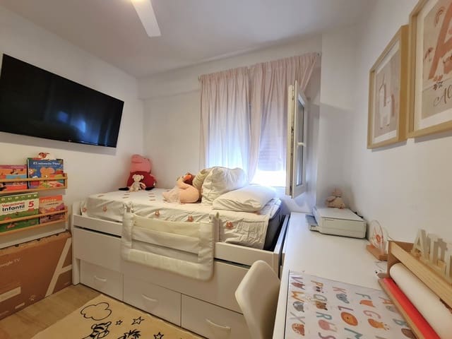 3 soverom Leilighet til salgs i Sierra de Estepona - Avda. de Andalucía, Estepona - € 265 000 (Ref: 9165675)