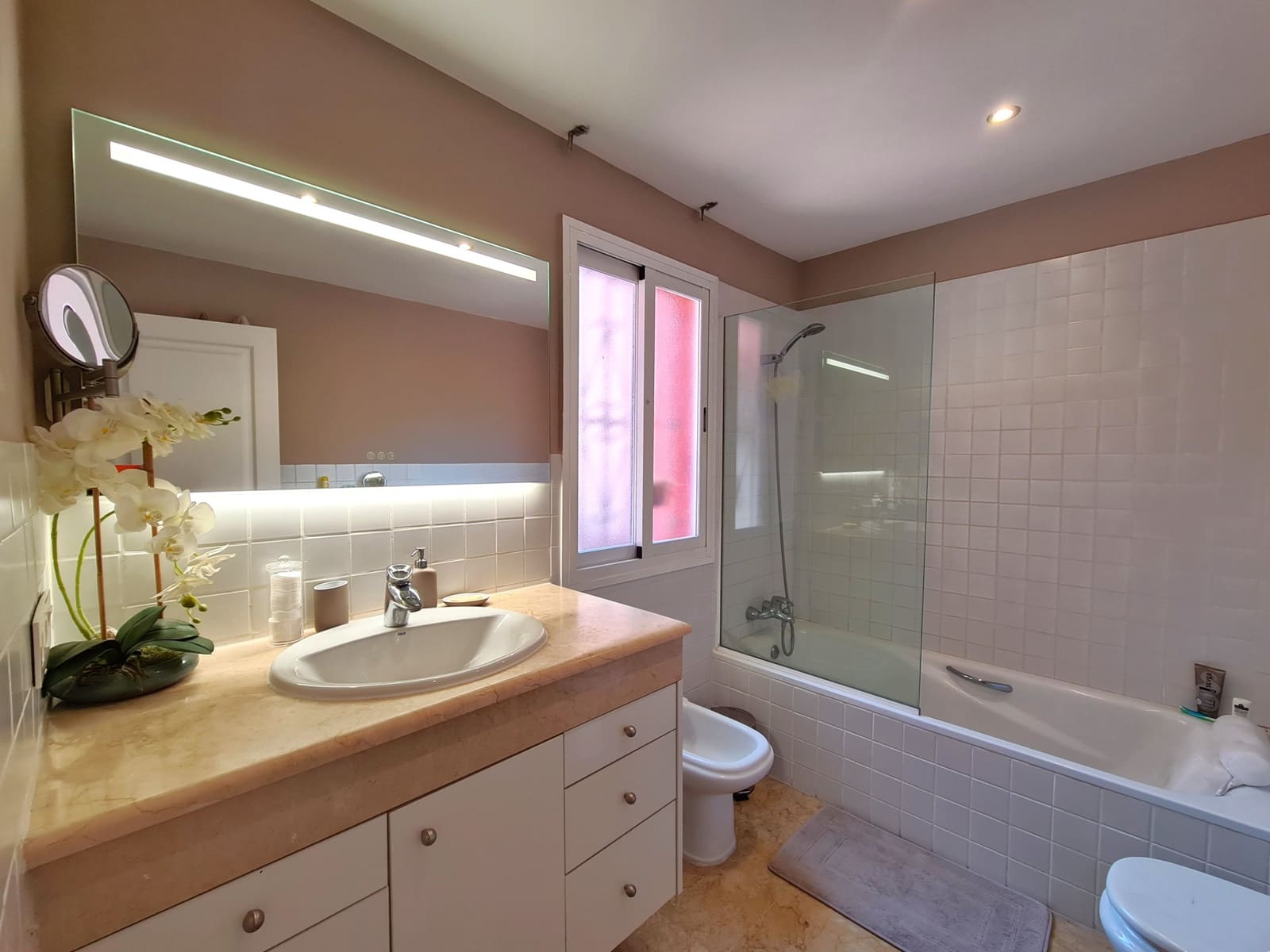 3 soveværelse Byhus til salg i New Golden Mile med swimmingpool garage - € 555.000 (Ref: 9171343)