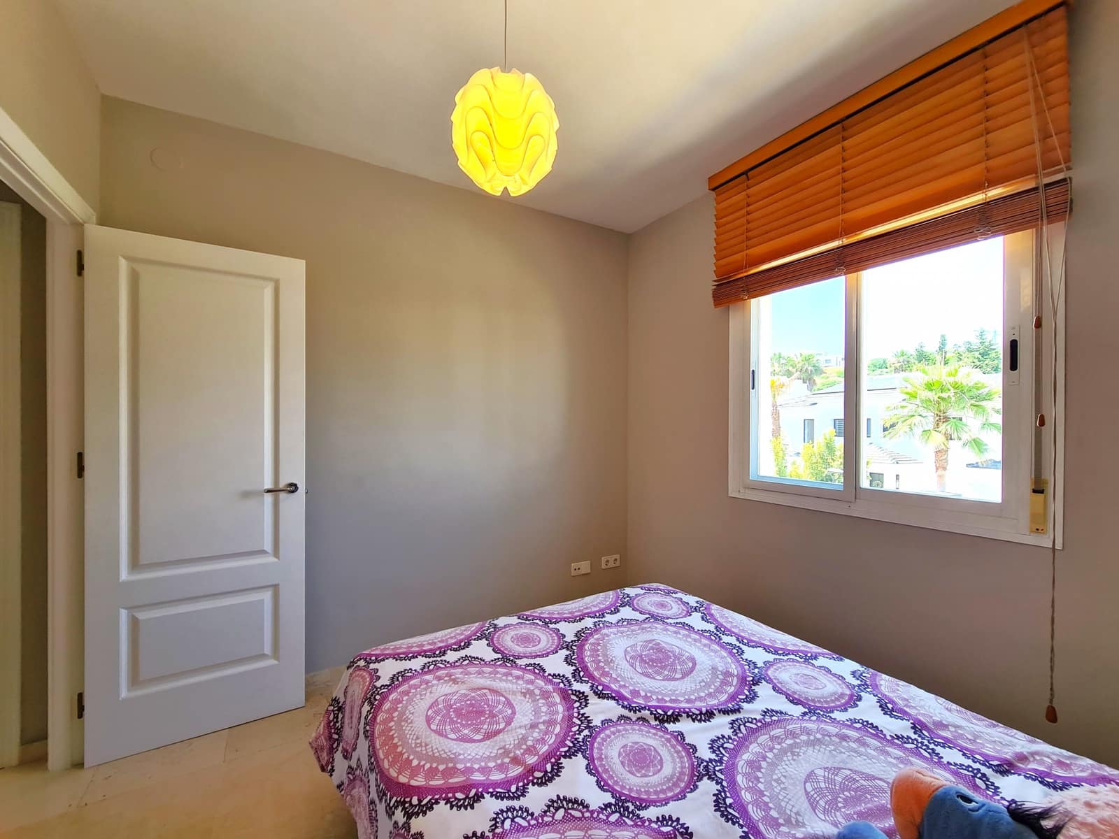 3 soveværelse Byhus til salg i New Golden Mile med swimmingpool garage - € 555.000 (Ref: 9171343)