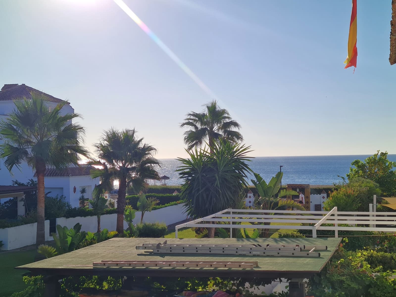 3 soveværelse Semi-Rækkehus til salg i Casares med swimmingpool - € 650.000 (Ref: 9186814)