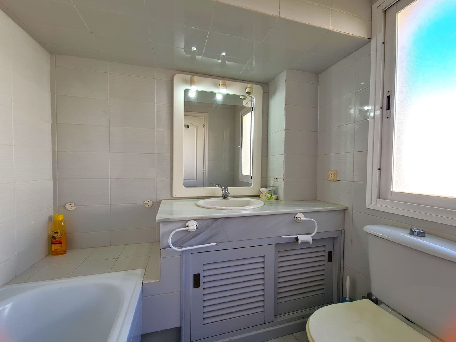 3 slaapkamer Halfvrijstaande villa te koop in Casares met zwembad - € 645.000 (Ref: 9186814)