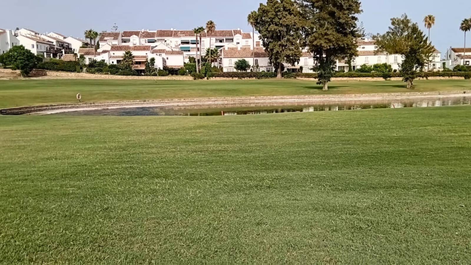 2 soveværelse Byhus til salg i Mijas Costa med swimmingpool - € 208.000 (Ref: 9188369)