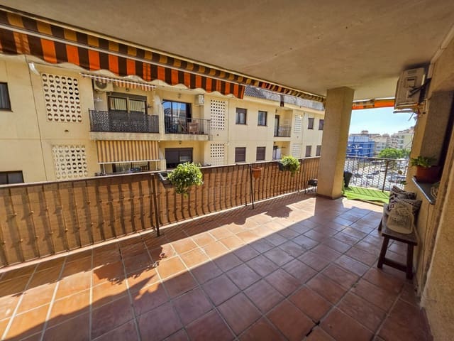 2 bedroom Apartment for sale in San Luis de Sabinillas, Manilva with pool - € 254,500 (Ref: 9200399)