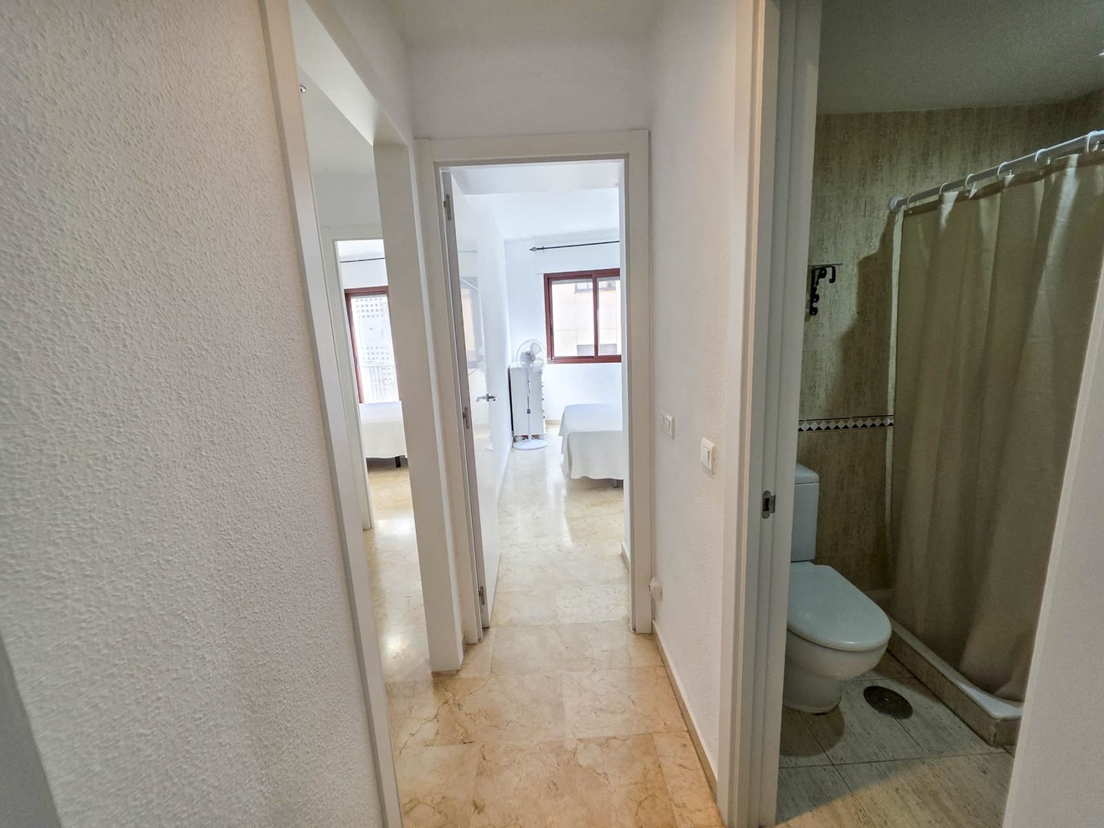 2 bedroom Apartment for sale in San Luis de Sabinillas with pool - € 254,500 (Ref: 9200399)