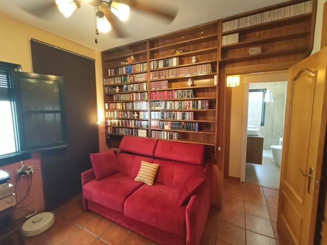 3 bedroom Townhouse for sale in San Roque - € 244,000 (Ref: 9217285)