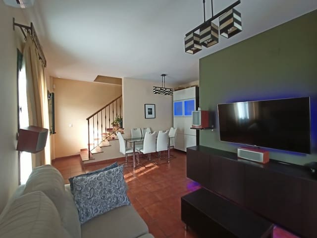 3 soveværelse Byhus til salg i San Roque - € 244.000 (Ref: 9217285)