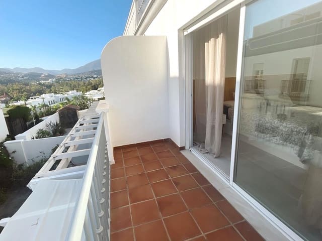 3 soverom Hus til salgs i Estepona med svømmebasseng garasje - € 665 000 (Ref: 9236392)