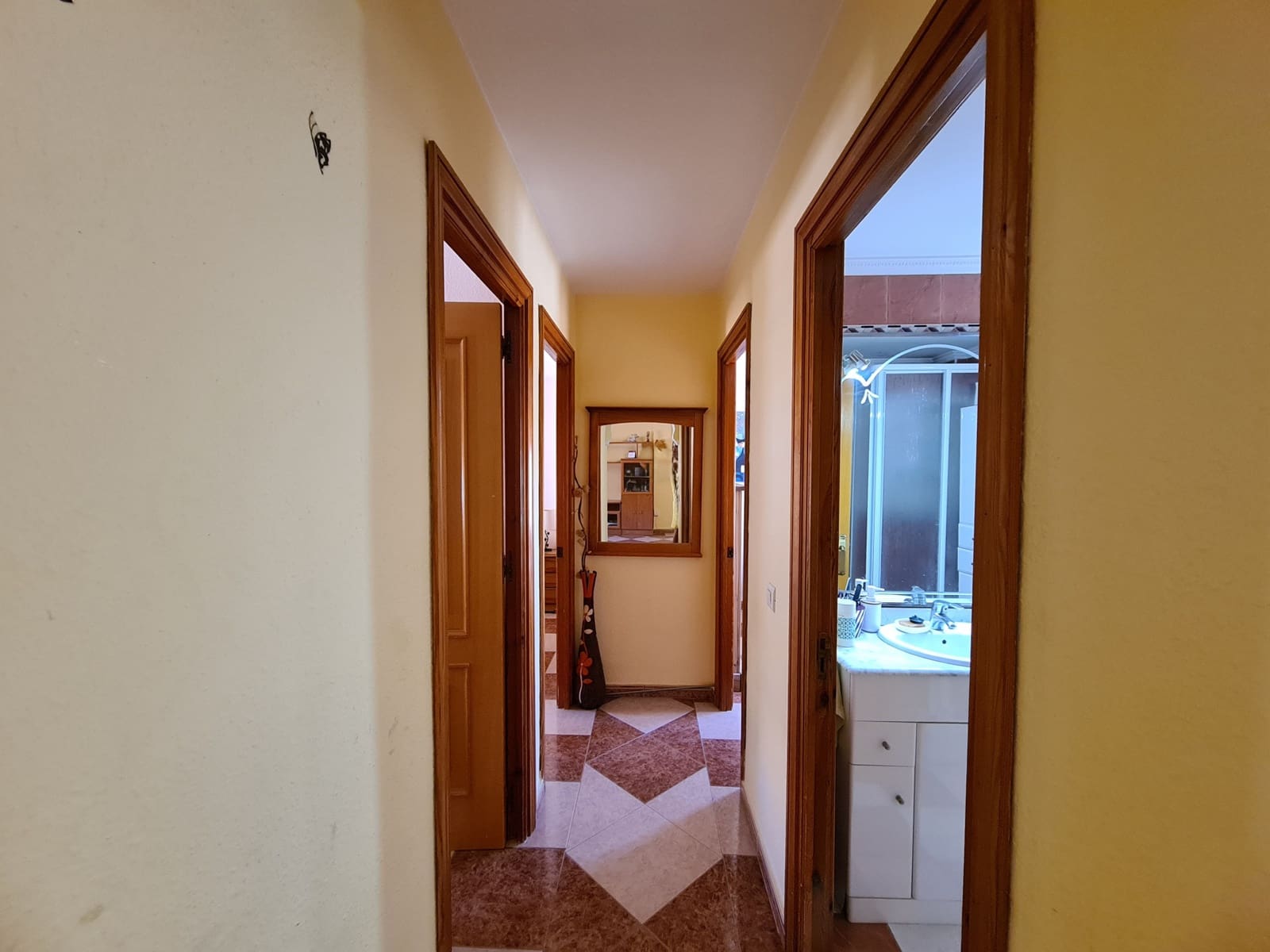 3 soveværelse Lejlighed til salg i Estepona - € 231.000 (Ref: 9239827)