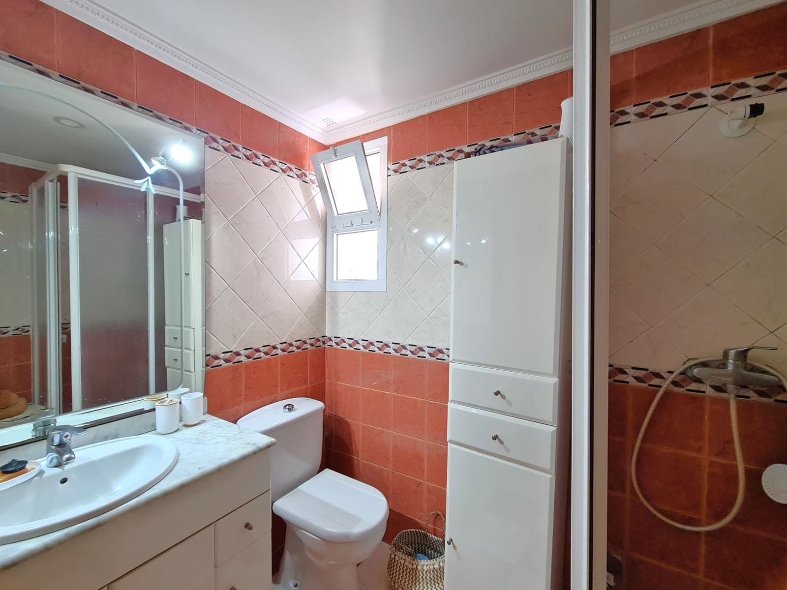 3 soveværelse Lejlighed til salg i Estepona - € 231.000 (Ref: 9239827)