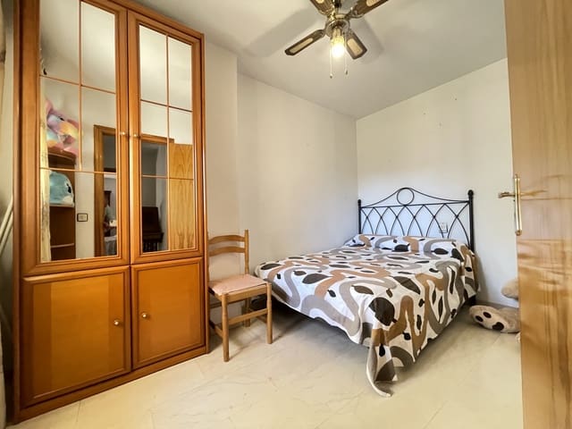 3 bedroom Apartment for sale in Centro, Estepona with pool garage - € 475,000 (Ref: 9239828)