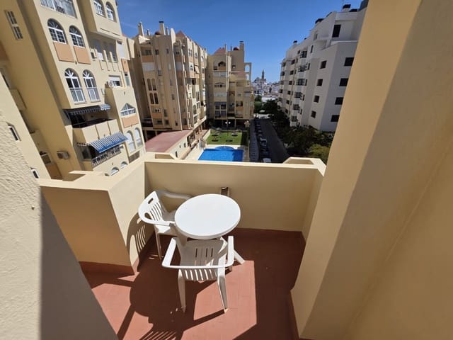 3 chambre Appartement à vendre à Centro, Estepona avec piscine garage - 475 000 € (Ref: 9239828)