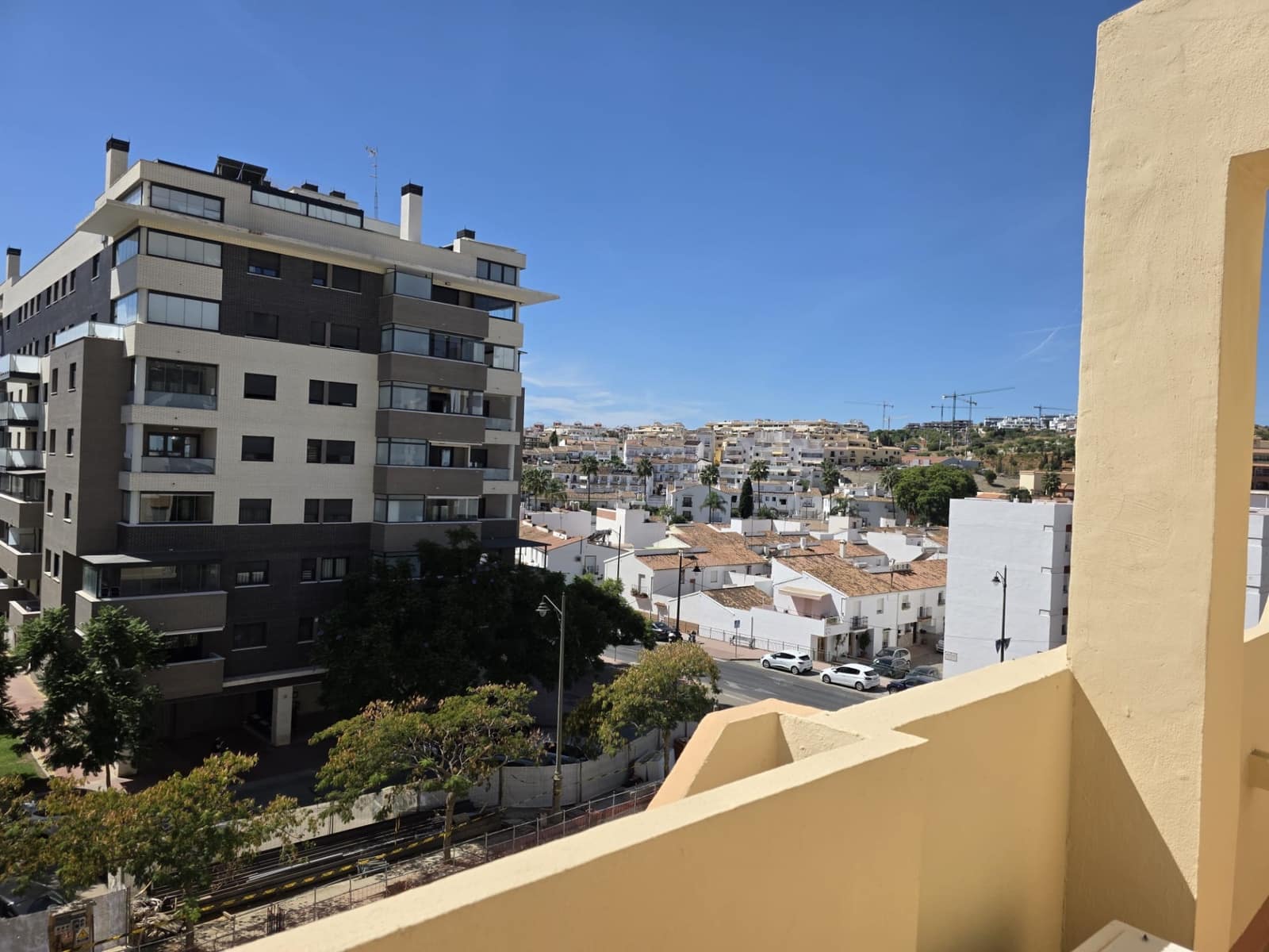 3 chambre Appartement à vendre à Estepona avec piscine garage - 475 000 € (Ref: 9239828)