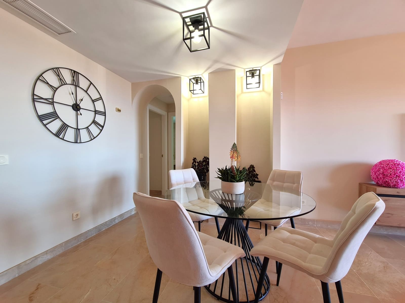 2 sovrum Lägenhet till salu i Manilva med pool garage - 329 000 € (Ref: 9242849)