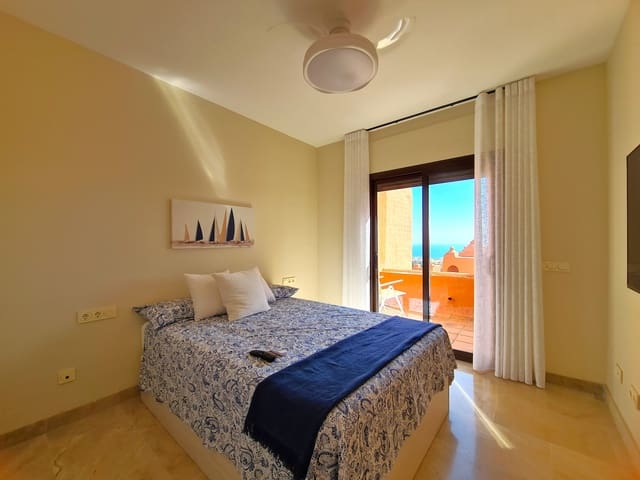 2 slaapkamer Appartement te koop in Manilva met zwembad garage - € 315.000 (Ref: 9242849)