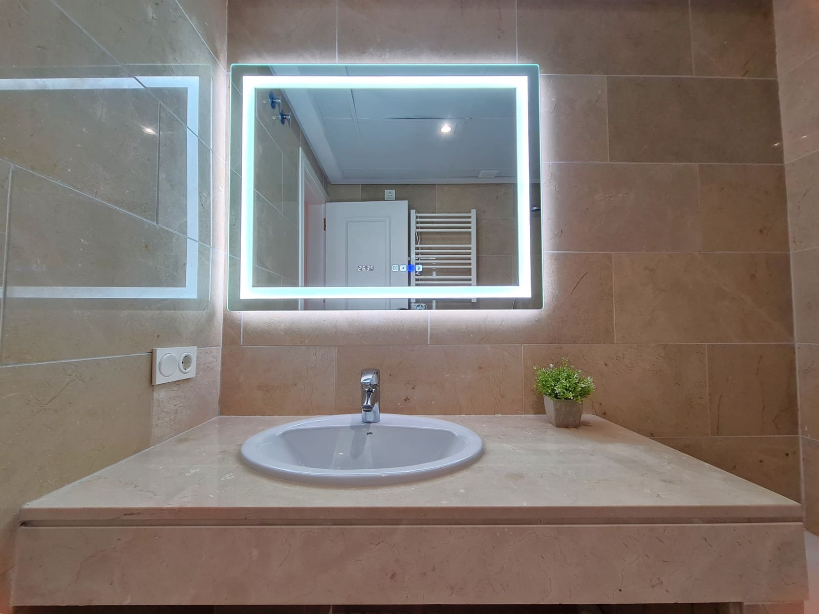 2 sovrum Lägenhet till salu i Manilva med pool garage - 329 000 € (Ref: 9242849)