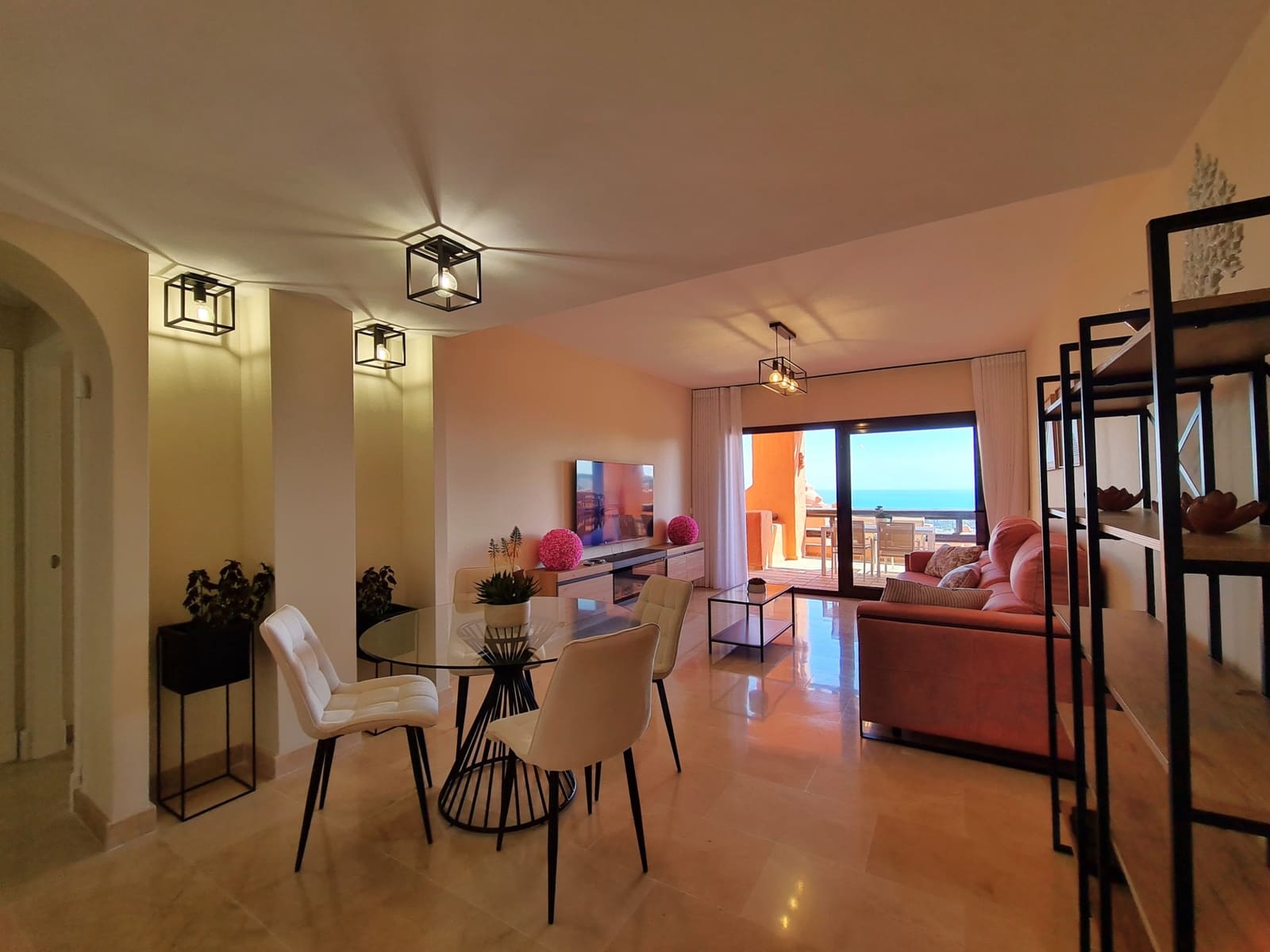 2 sovrum Lägenhet till salu i Manilva med pool garage - 315 000 € (Ref: 9242849)