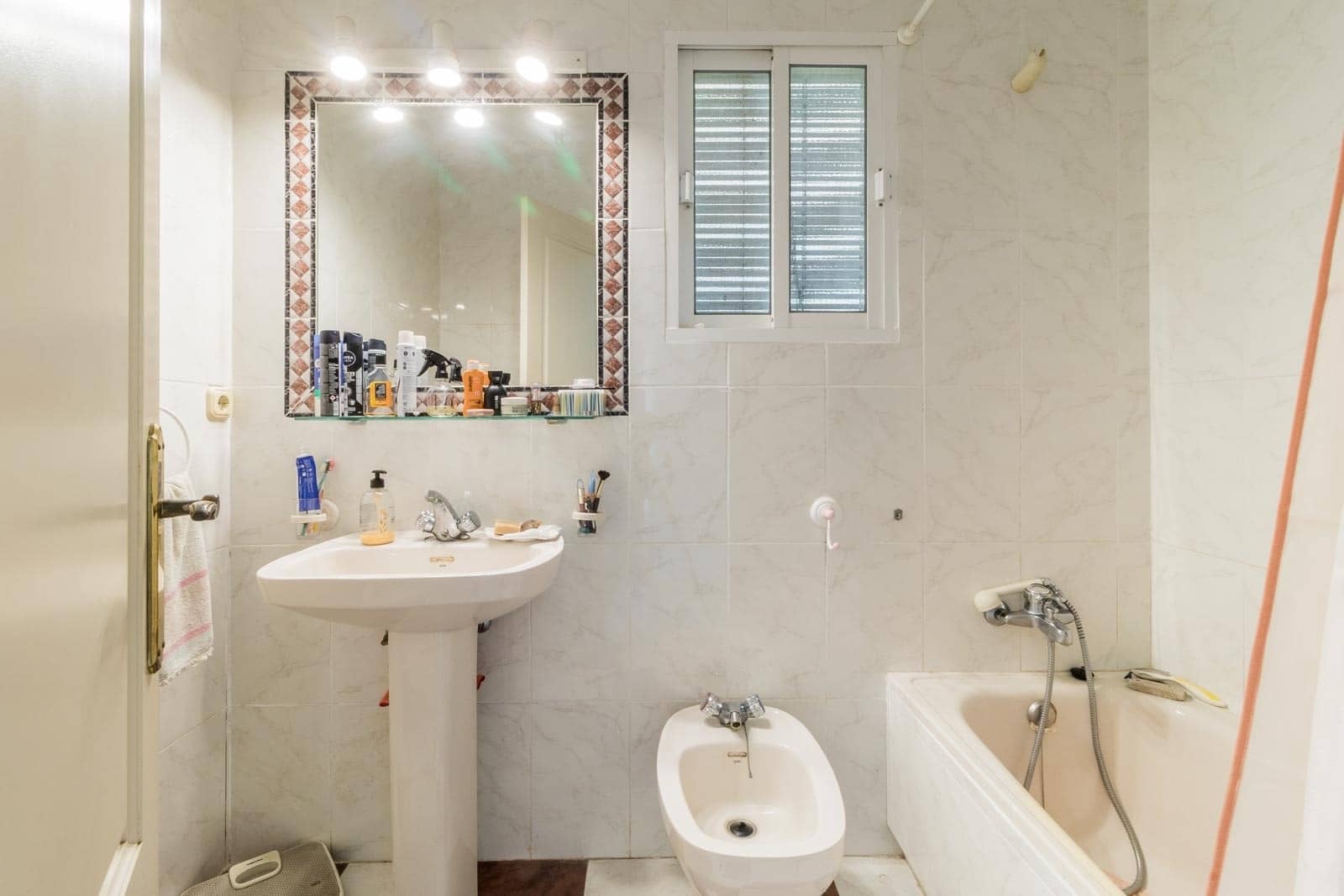 3 soveværelse Finca/Landehus til salg i Manilva med swimmingpool garage - € 395.000 (Ref: 9242850)