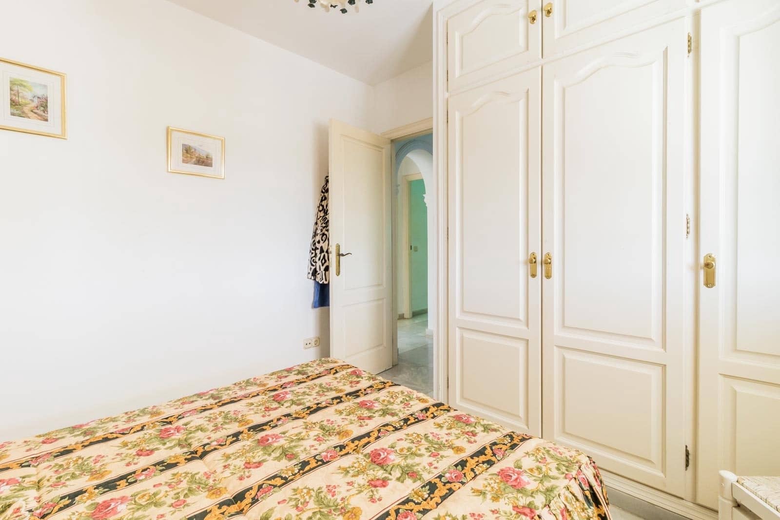 3 soveværelse Finca/Landehus til salg i Manilva med swimmingpool garage - € 395.000 (Ref: 9242850)