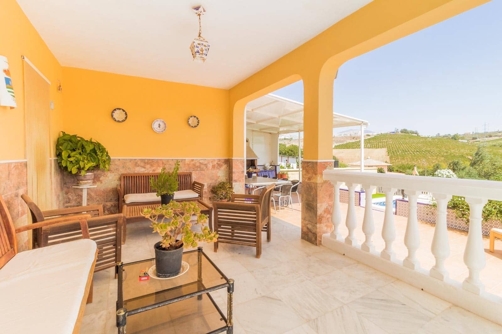 3 soveværelse Finca/Landehus til salg i Manilva med swimmingpool garage - € 395.000 (Ref: 9242850)